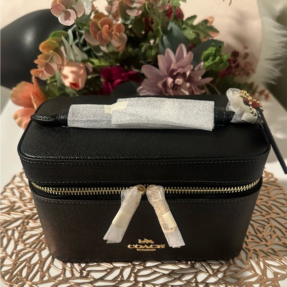 NWT Coach Black Leather Cosmetic Case - Picture 9 of 16